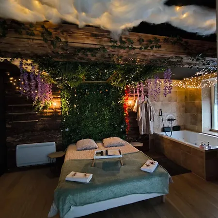 L'experience Apartment *